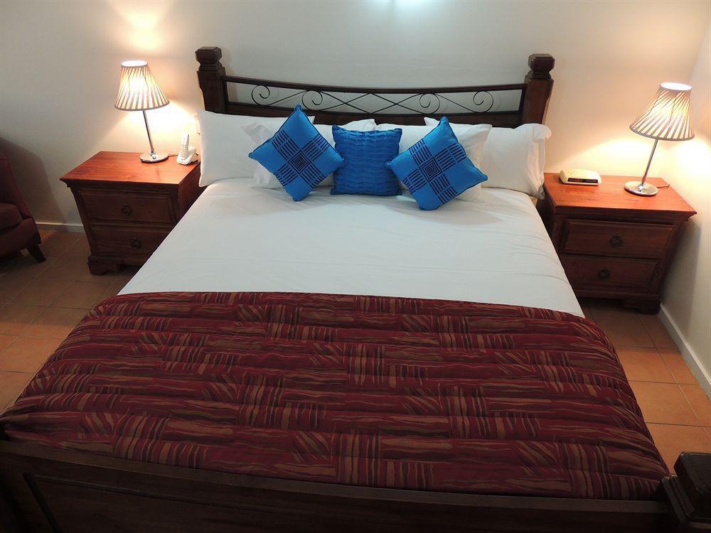 Sugar Country Motor Inn Bundaberg Esterno foto