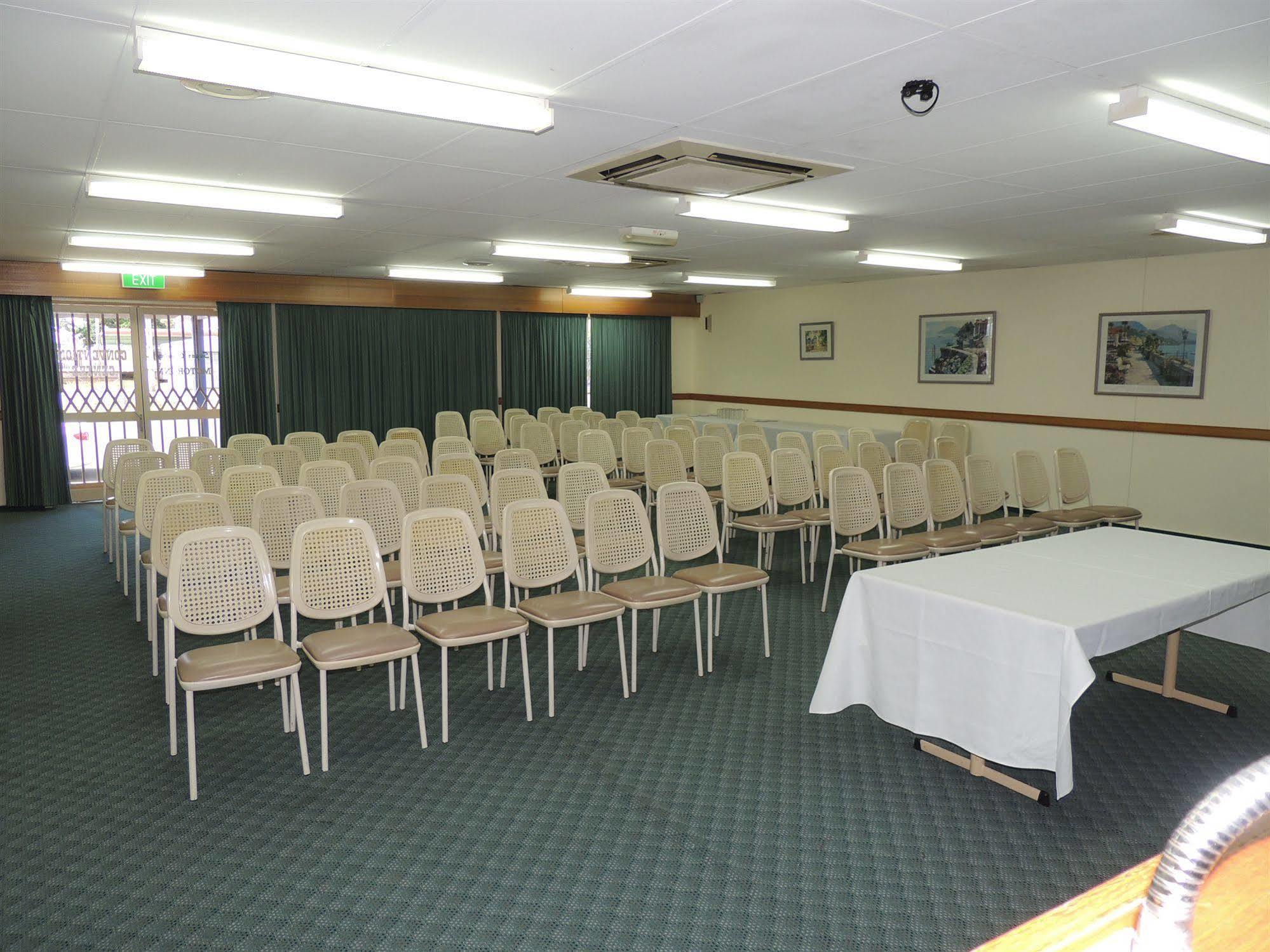 Sugar Country Motor Inn Bundaberg Esterno foto
